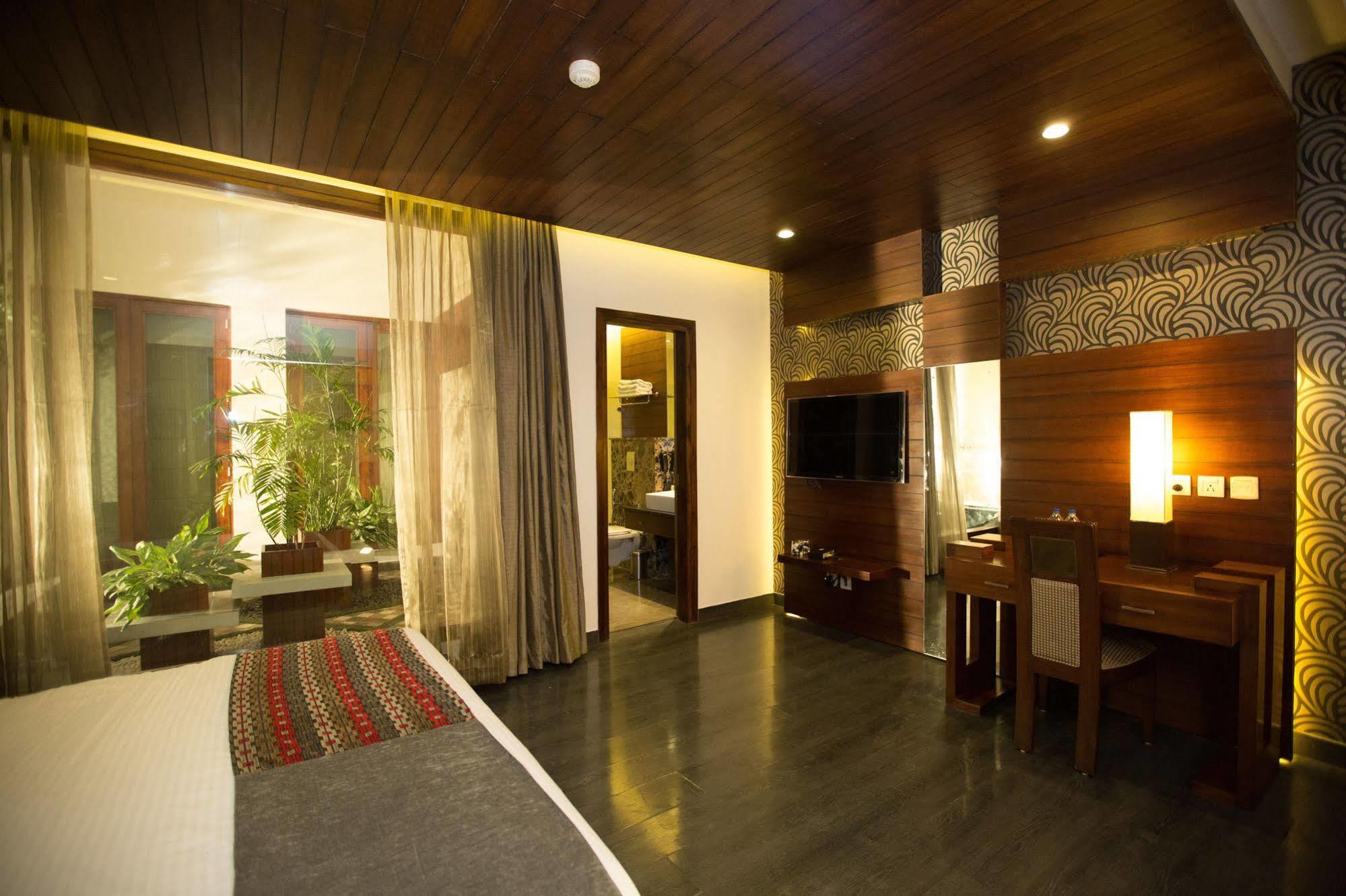Hotel Icon Chandīgarh Exterior foto